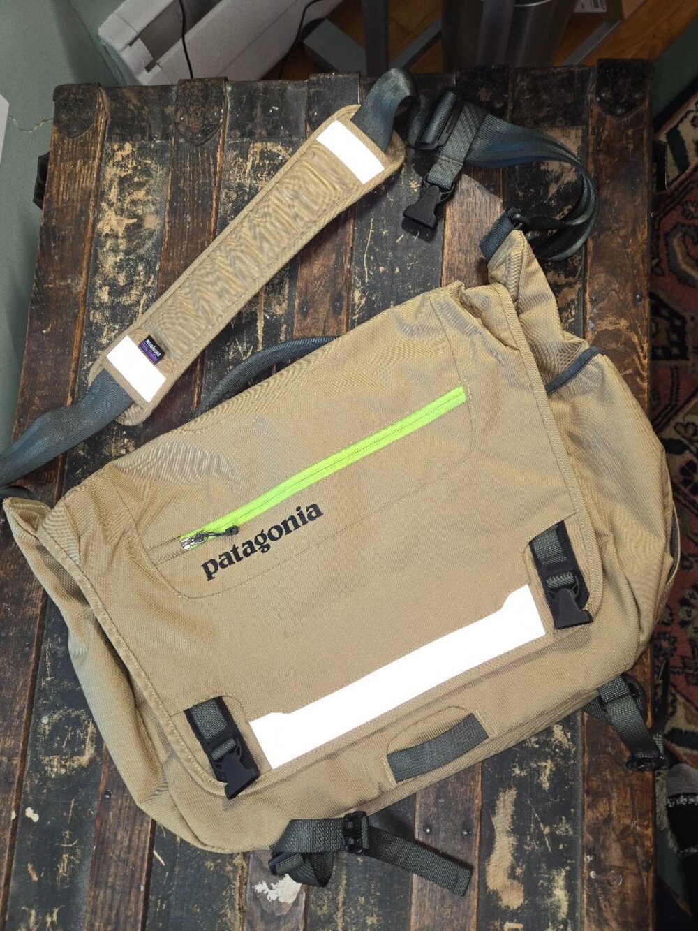 Patagonia Large Messenger Bag